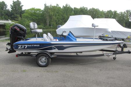 2019 Nitro Z17